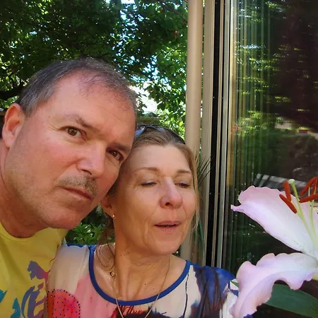 Couette-café Le Soleil Bleu 3*