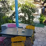 Le Soleil Bleu Bed & Breakfast Fréjus