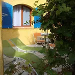 Bed & Breakfast Le Soleil Bleu Fréjus