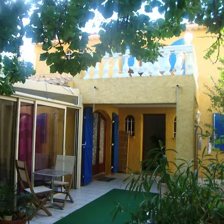 Bed & Breakfast Le Soleil Bleu Fréjus
