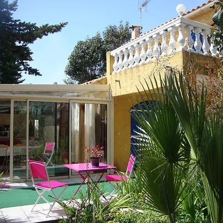 Le Soleil Bleu Bed & Breakfast Frejus
