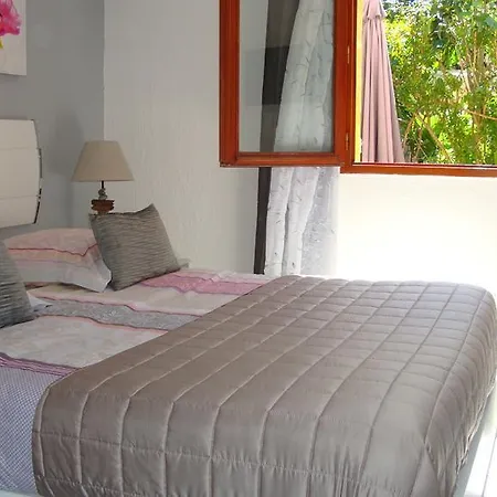 Bed and breakfast Le Soleil Bleu Fréjus