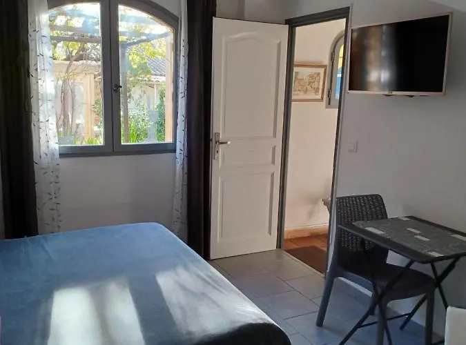 Le Soleil Bleu 3*