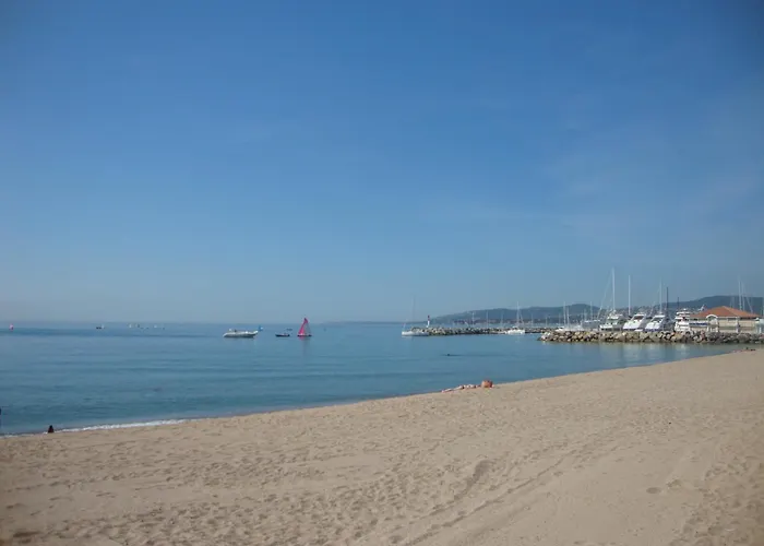 Le Soleil Bleu 3* Fréjus