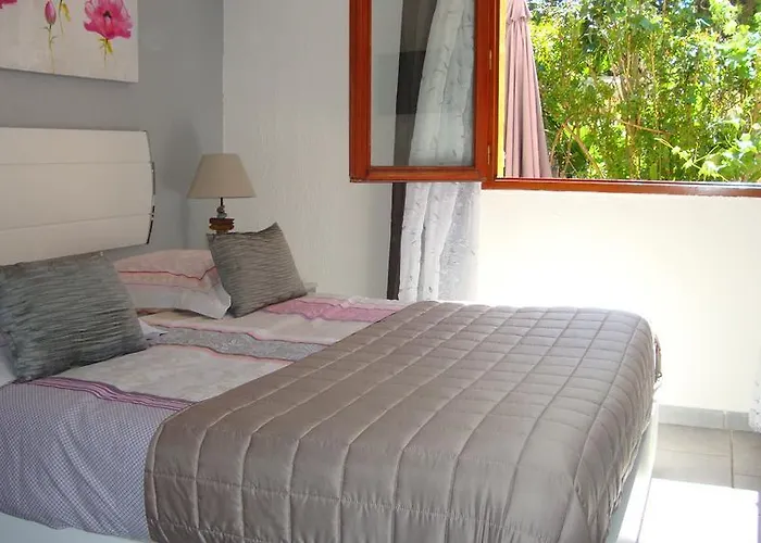 Bed & Breakfast Le Soleil Bleu Fréjus